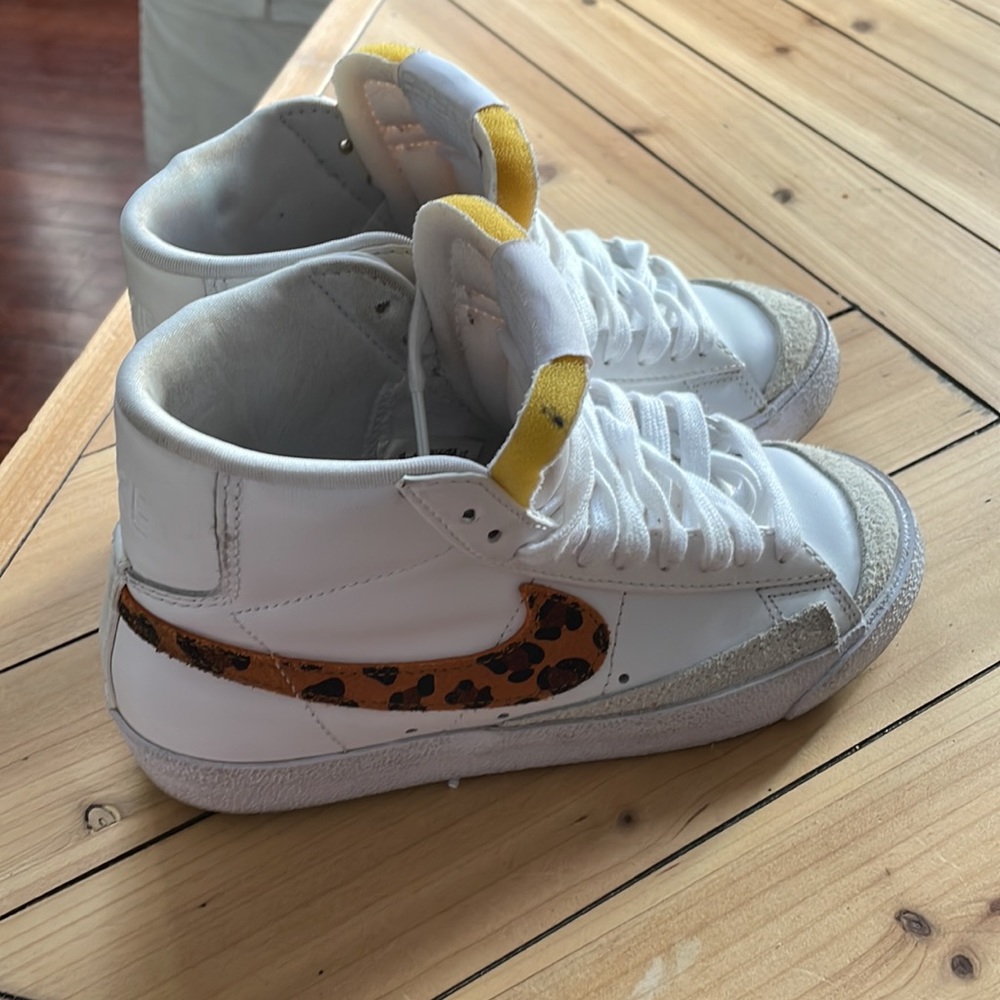 Nike blazer mid ‘77 leopard size 5 - Picture 5 of 11